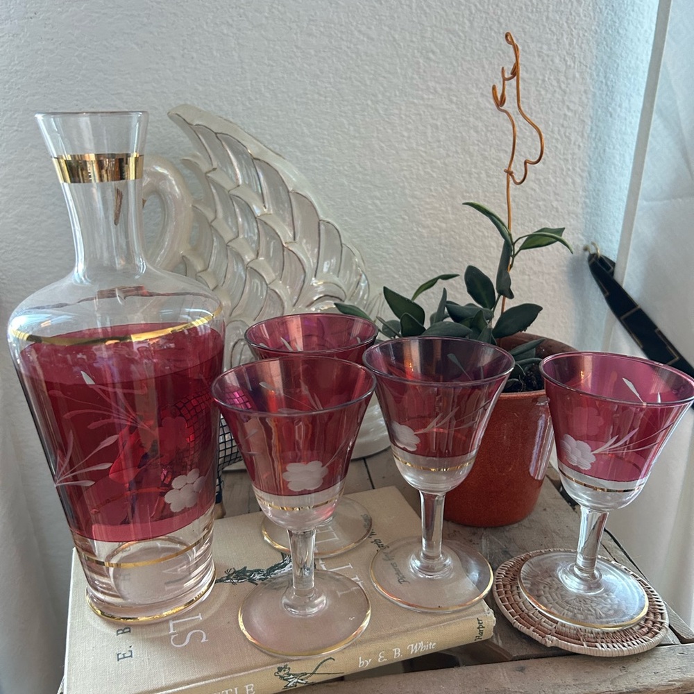 Vintage MCM decanter and glass‎ set
